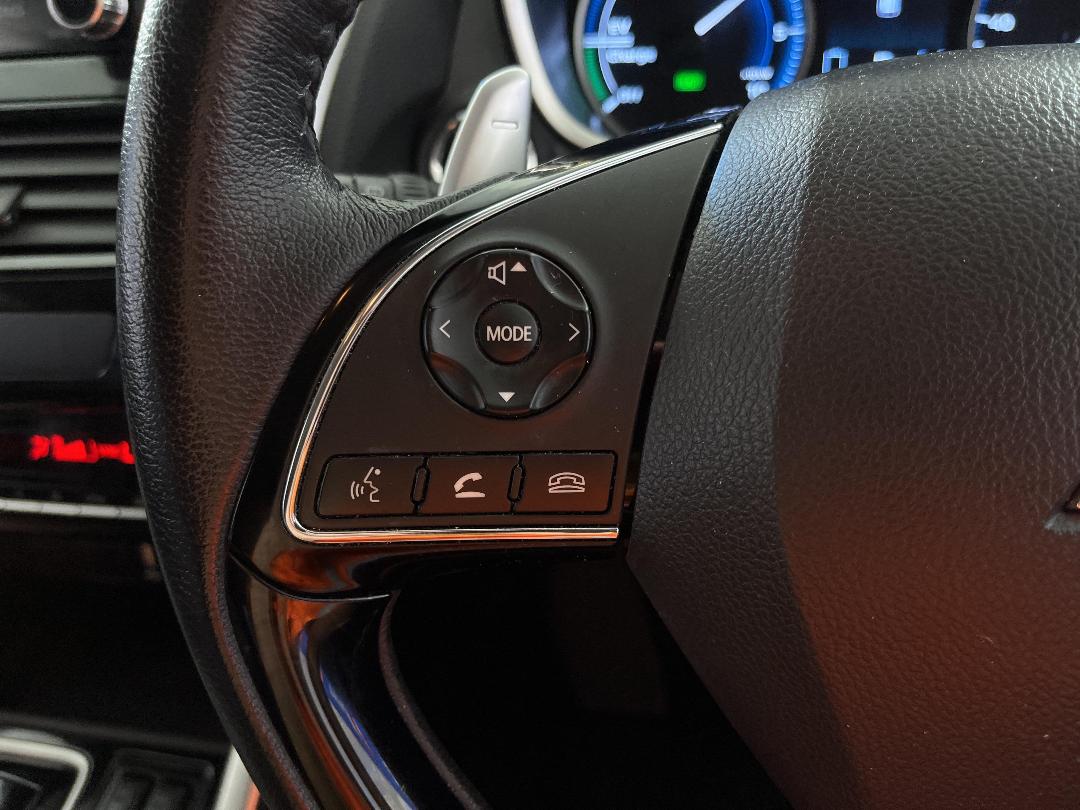 Photo '24' of Mitsubishi Eclipse Cross