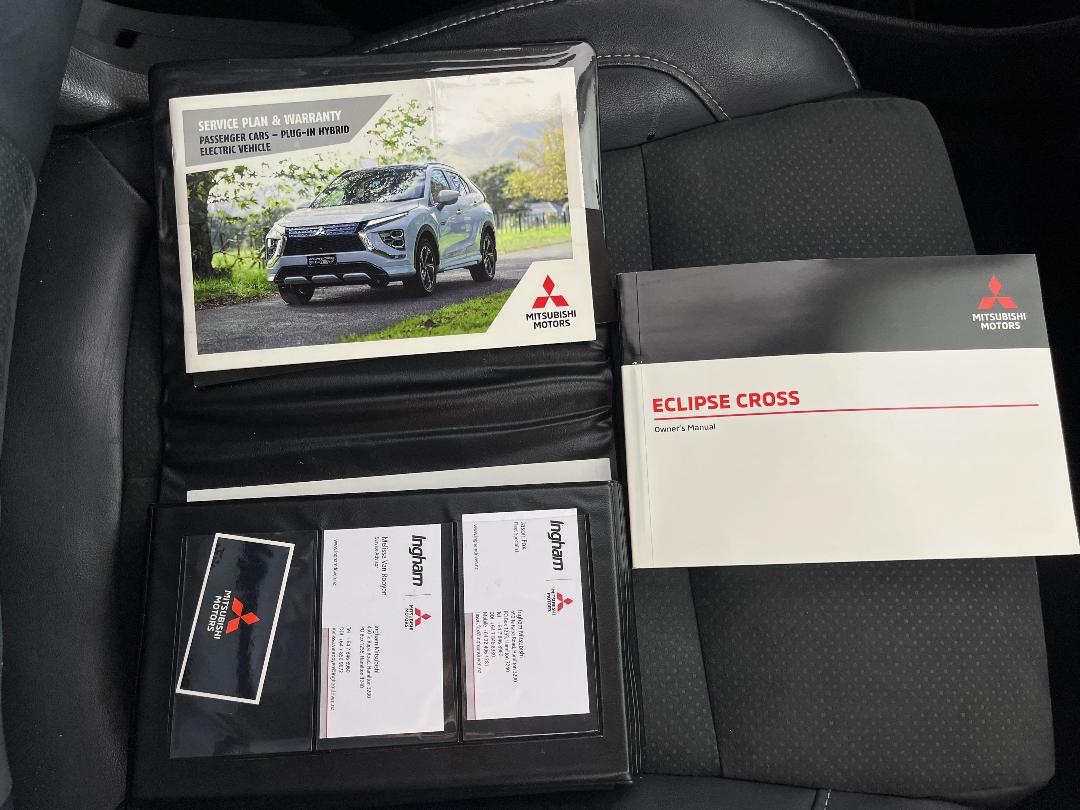 Photo '27' of Mitsubishi Eclipse Cross