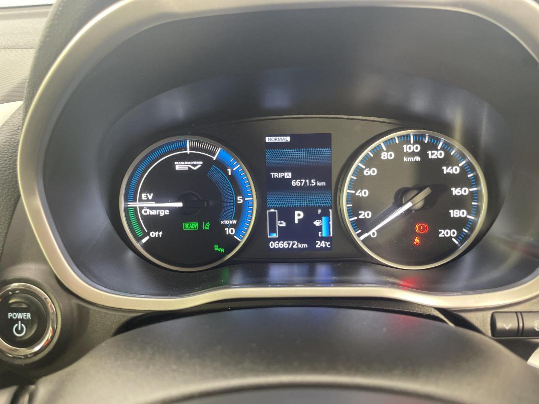 Photo '21' of Mitsubishi Eclipse Cross Photo '21' of Mitsubishi Eclipse Cross