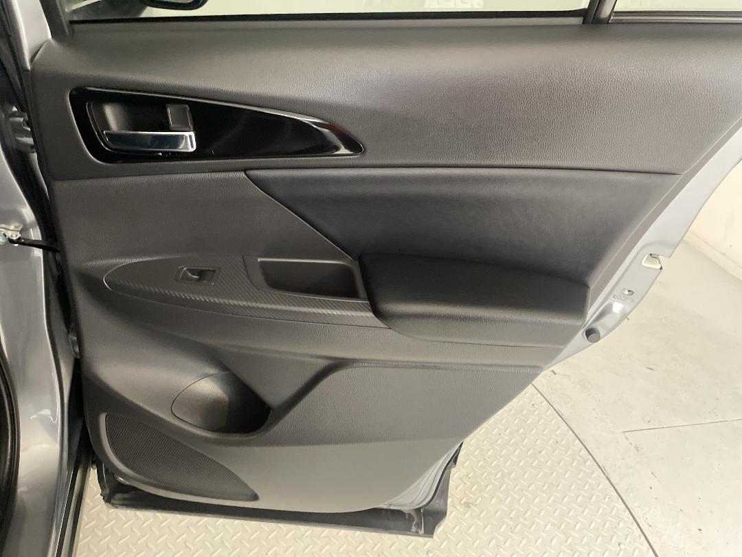 Photo '19' of Mitsubishi Eclipse Cross