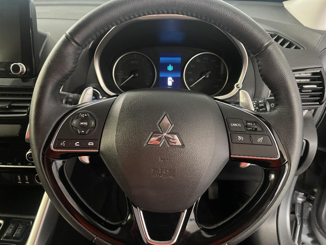 Photo '28' of Mitsubishi Eclipse Cross