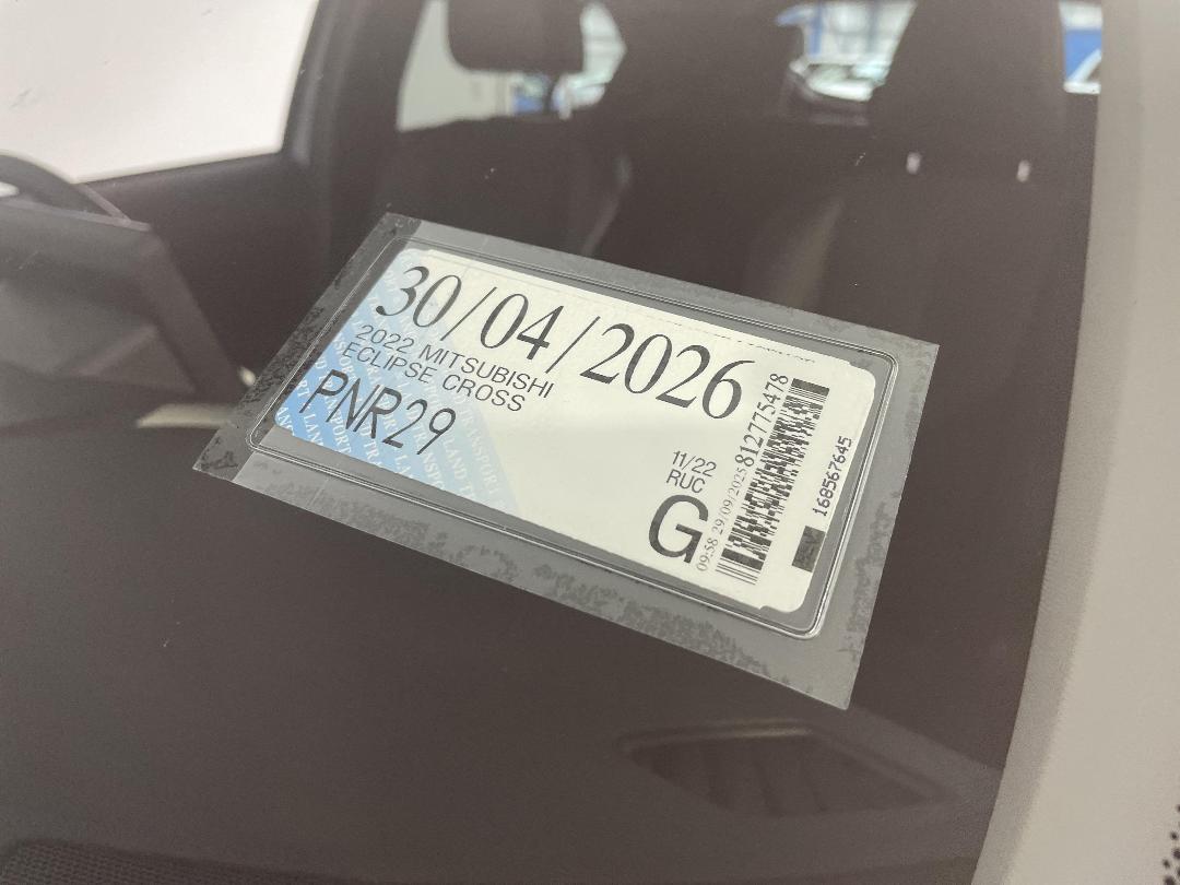 Photo '35' of Mitsubishi Eclipse Cross