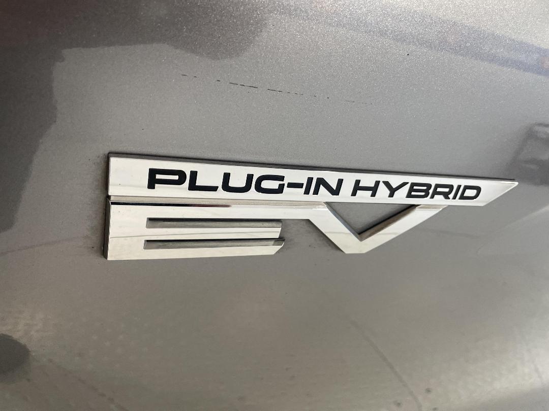 Photo '36' of Mitsubishi Eclipse Cross