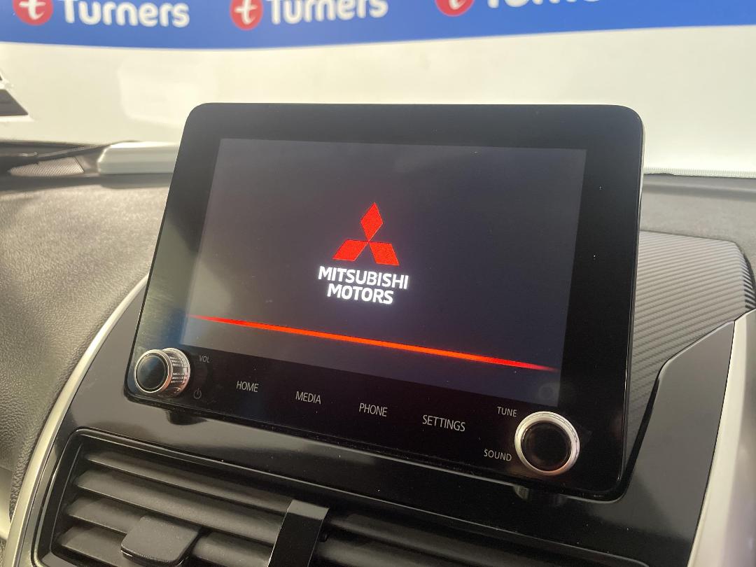 Photo '29' of Mitsubishi Eclipse Cross Photo '29' of Mitsubishi Eclipse Cross