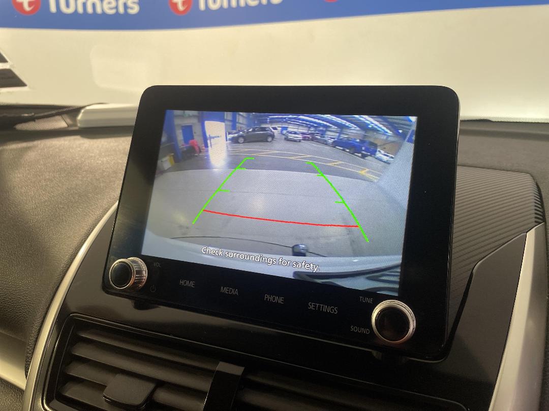 Photo '30' of Mitsubishi Eclipse Cross Photo '30' of Mitsubishi Eclipse Cross