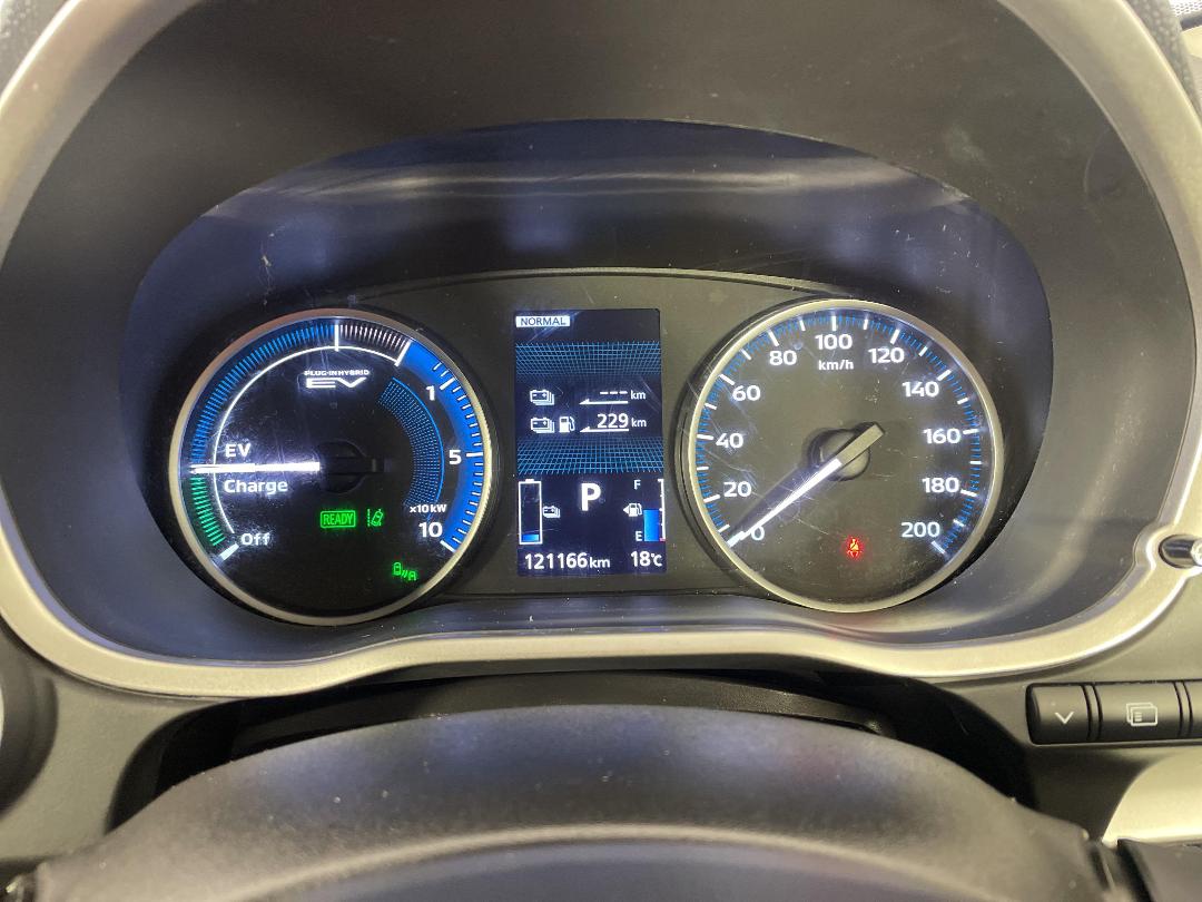 Photo '21' of Mitsubishi Eclipse Cross