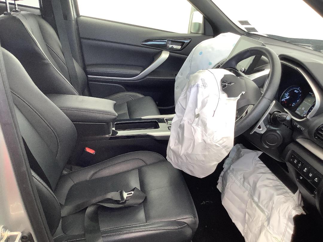 Photo '10' of Mitsubishi Eclipse Cross VRX Photo '10' of Mitsubishi Eclipse Cross VRX