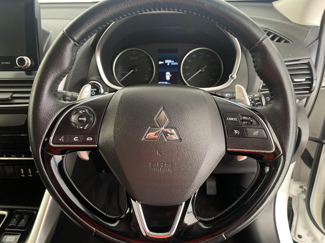 Photo '28' of Mitsubishi Eclipse Cross