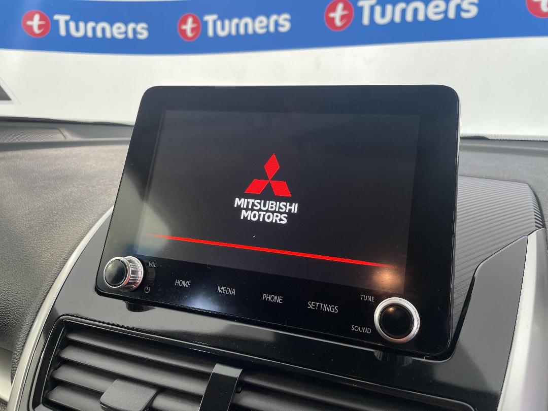 Photo '29' of Mitsubishi Eclipse Cross