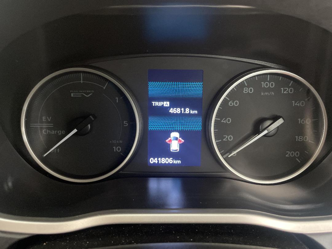 Photo '21' of Mitsubishi Eclipse Cross