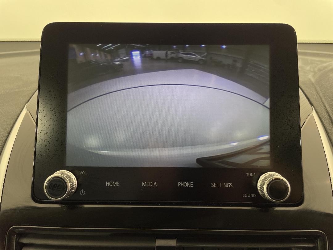 Photo '29' of Mitsubishi Eclipse Cross