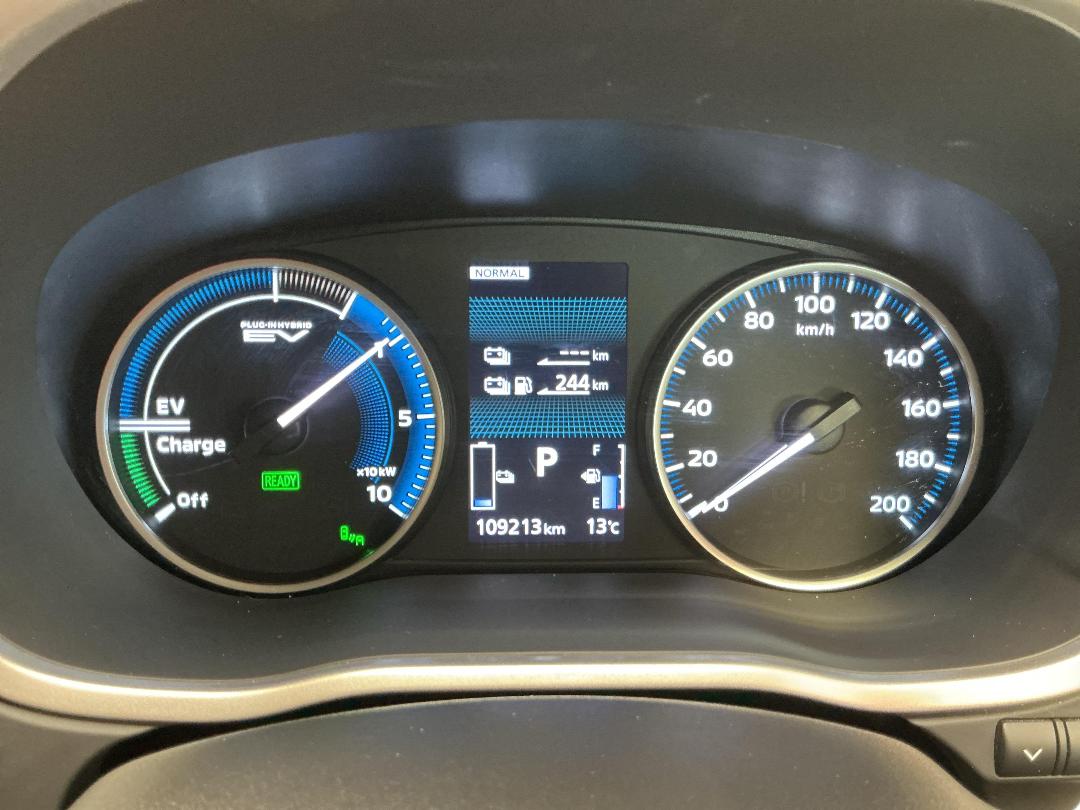 Photo '21' of Mitsubishi Eclipse Cross