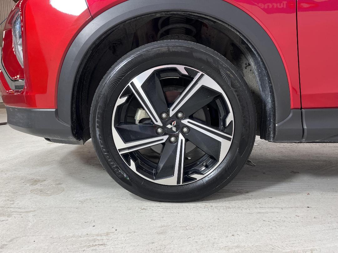 Photo '10' of Mitsubishi Eclipse Cross