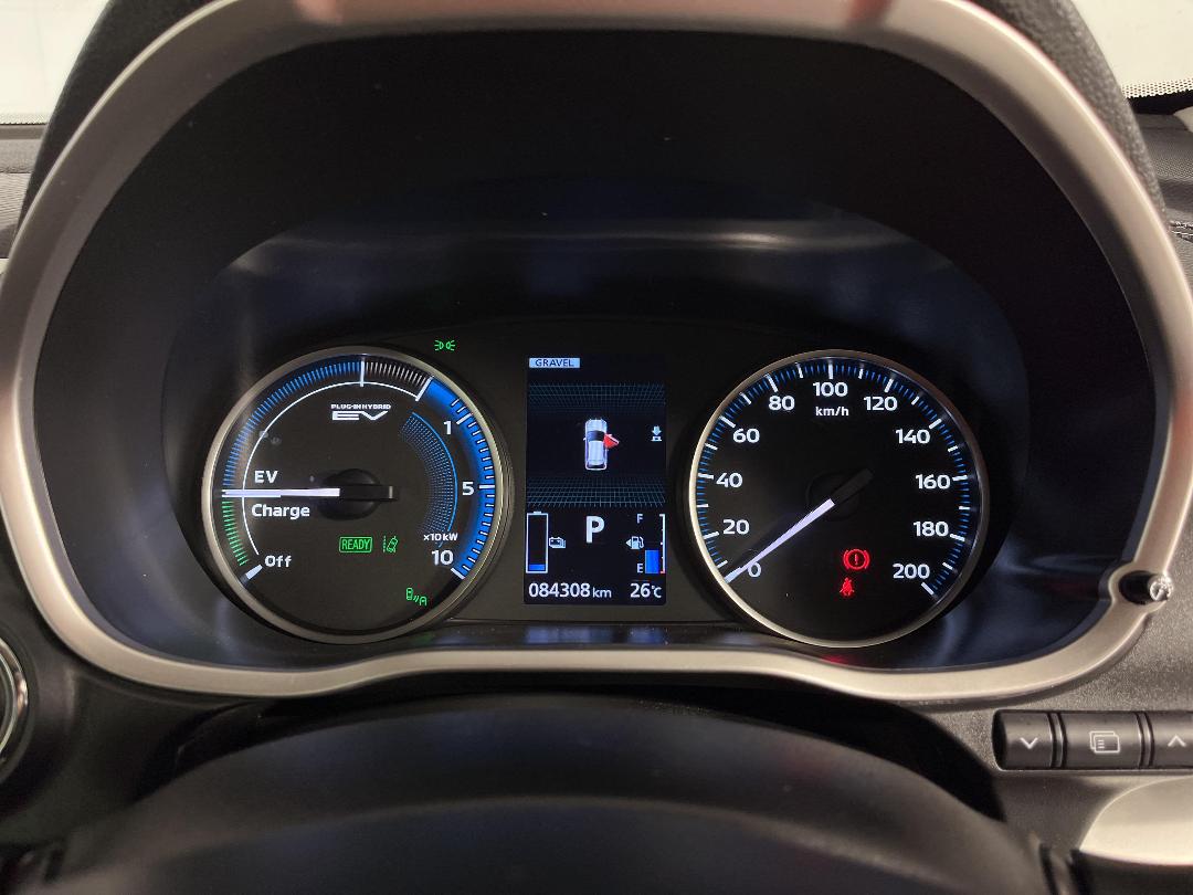 Photo '21' of Mitsubishi Eclipse Cross