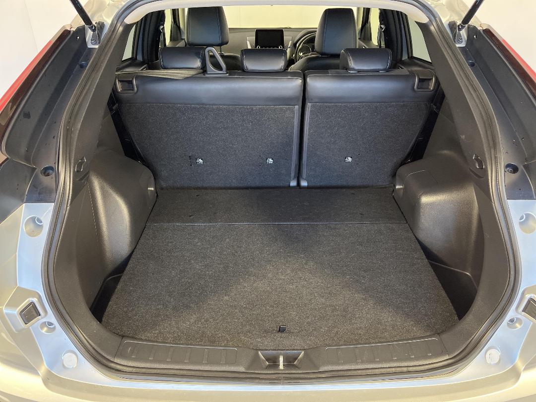 Photo '14' of Mitsubishi Eclipse Cross