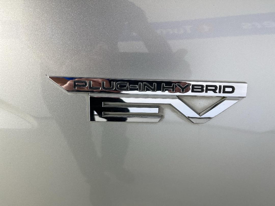 Photo '24' of Mitsubishi Eclipse Cross