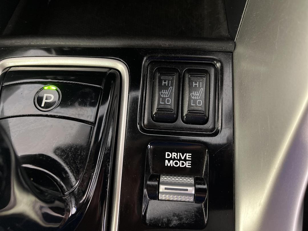 Photo '29' of Mitsubishi Eclipse Cross