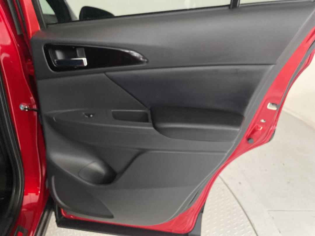 Photo '19' of Mitsubishi Eclipse Cross