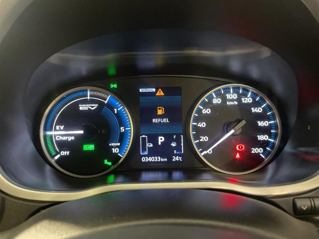 Photo '21' of Mitsubishi Eclipse Cross