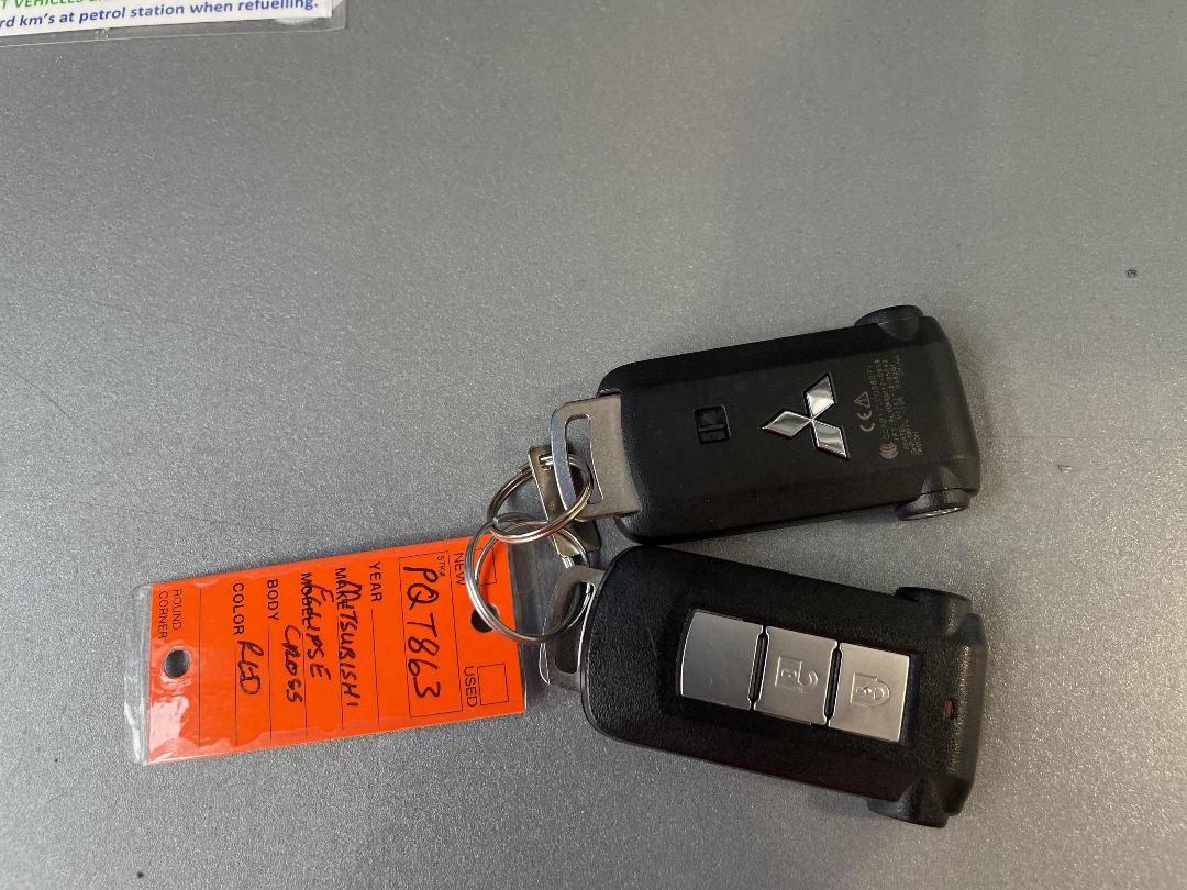 Photo '22' of Mitsubishi Eclipse Cross