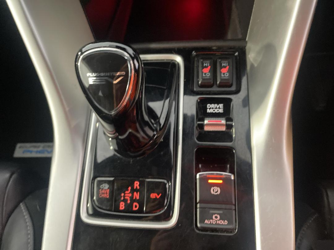 Photo '30' of Mitsubishi Eclipse Cross