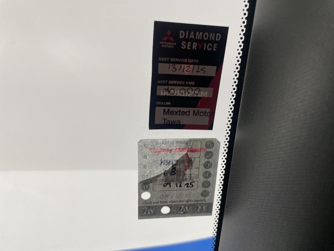 Photo '32' of Mitsubishi Eclipse Cross