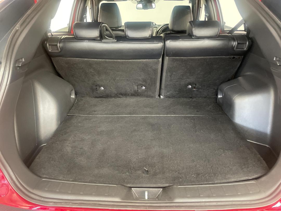 Photo '14' of Mitsubishi Eclipse Cross