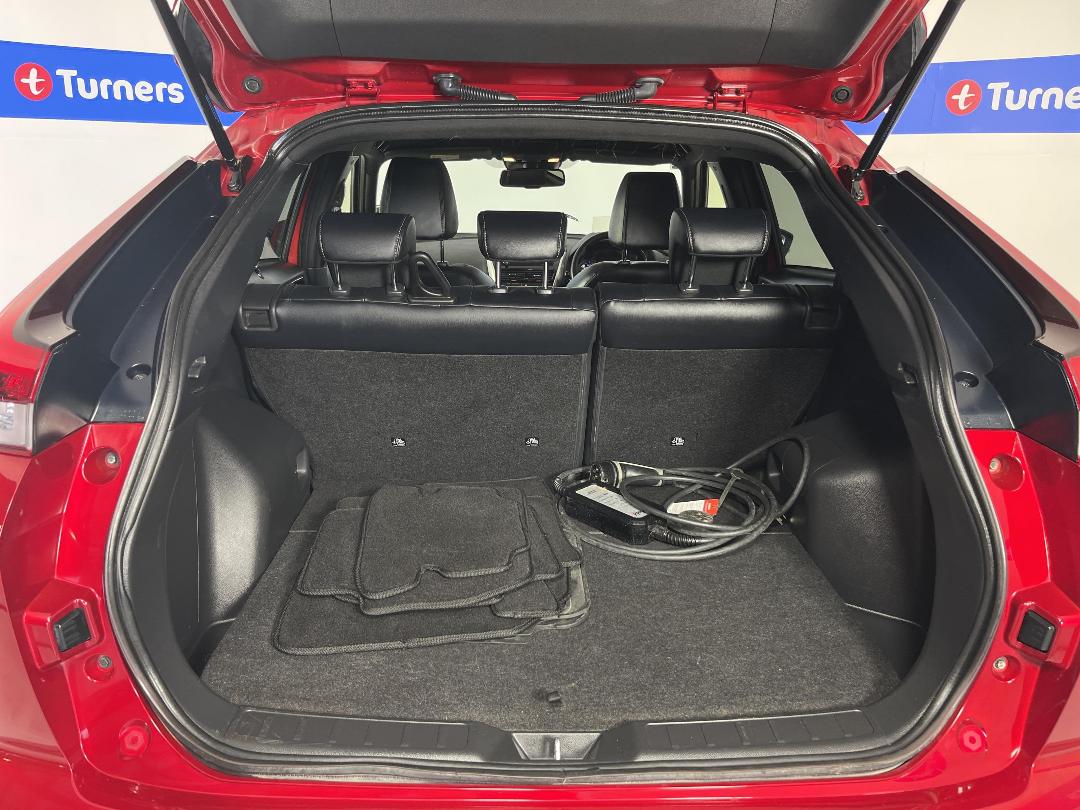 Photo '14' of Mitsubishi Eclipse Cross