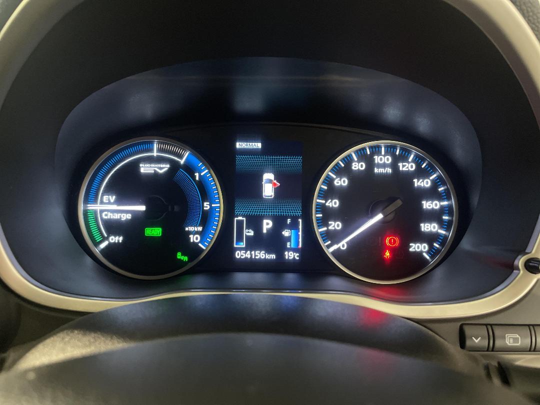 Photo '21' of Mitsubishi Eclipse Cross