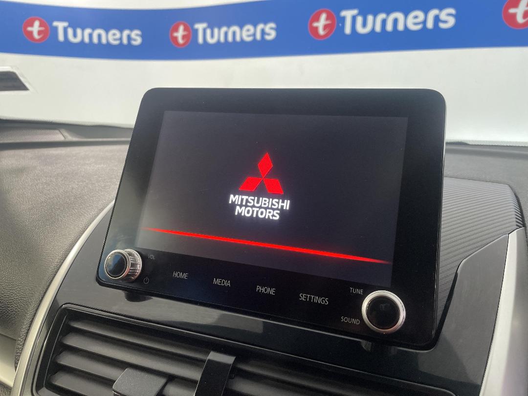 Photo '29' of Mitsubishi Eclipse Cross