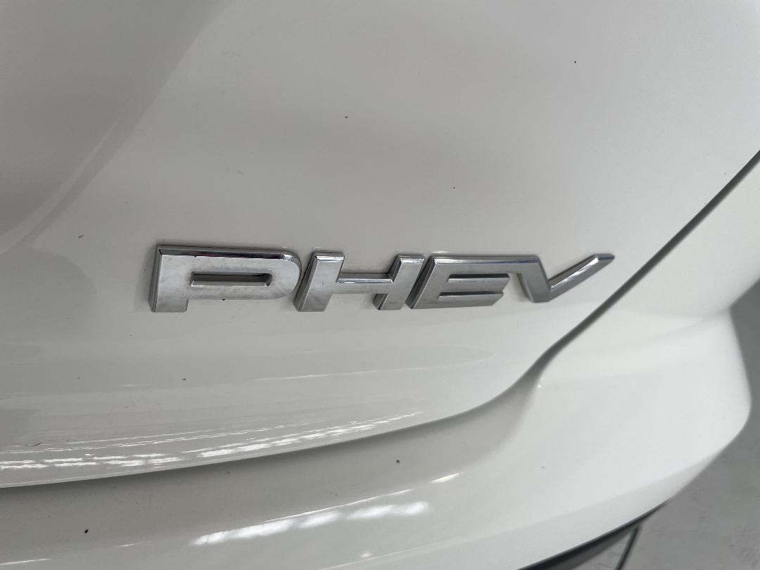 Photo '38' of Mitsubishi Eclipse Cross