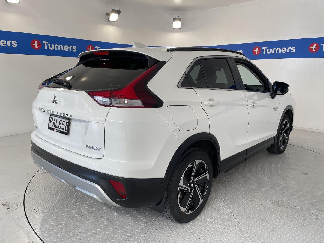 Photo '7' of Mitsubishi Eclipse Cross