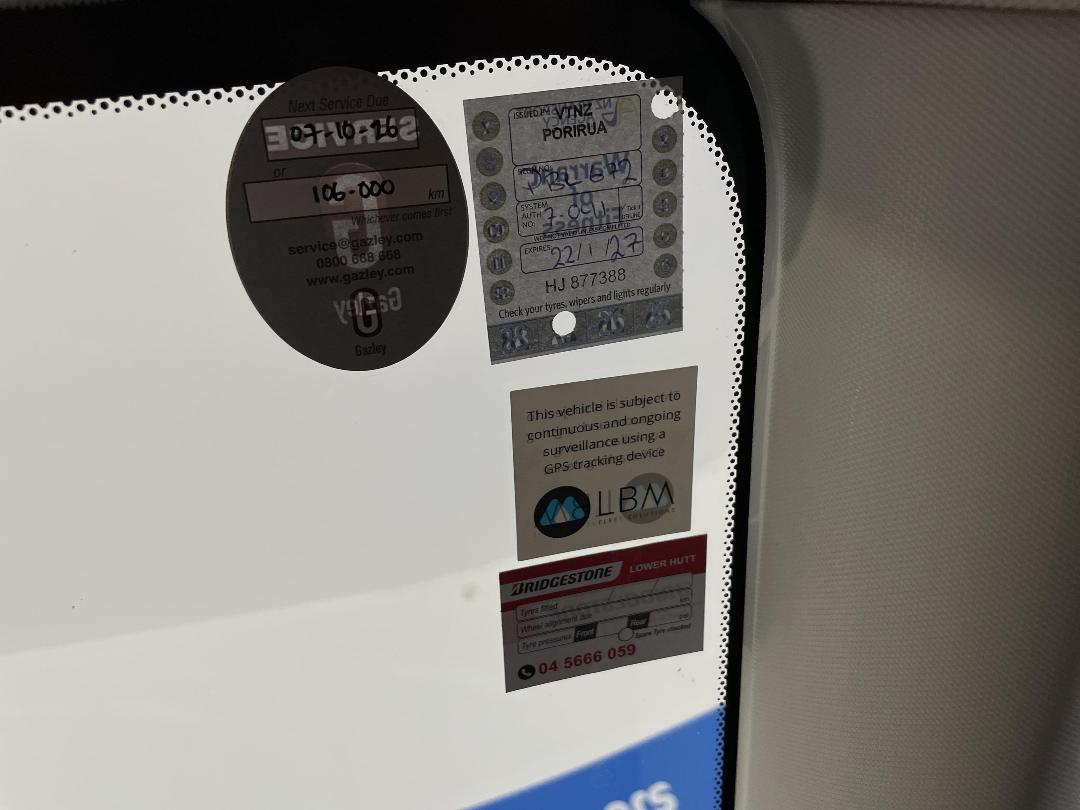 Photo '27' of Mitsubishi Eclipse Cross