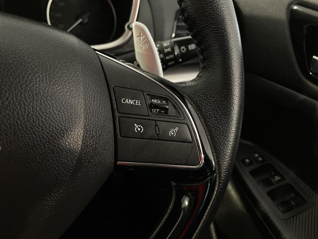 Photo '25' of Mitsubishi Eclipse Cross