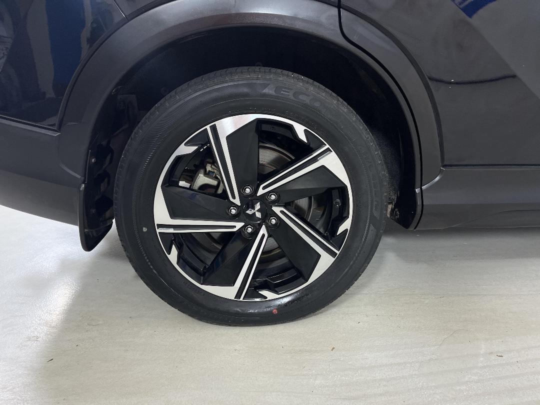 Photo '12' of Mitsubishi Eclipse Cross