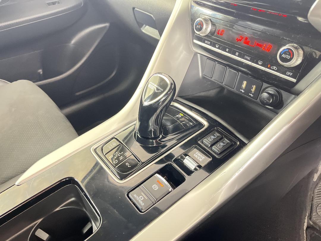 Photo '18' of Mitsubishi Eclipse Cross