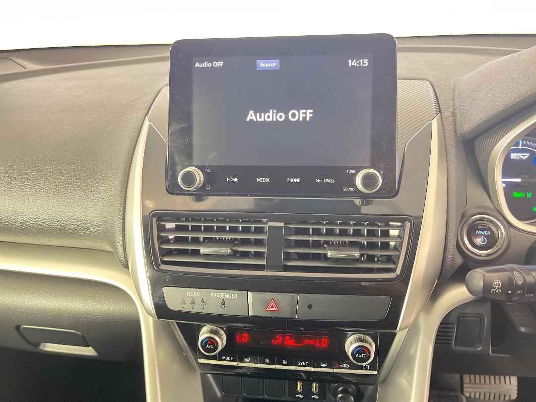 Photo '30' of Mitsubishi Eclipse Cross