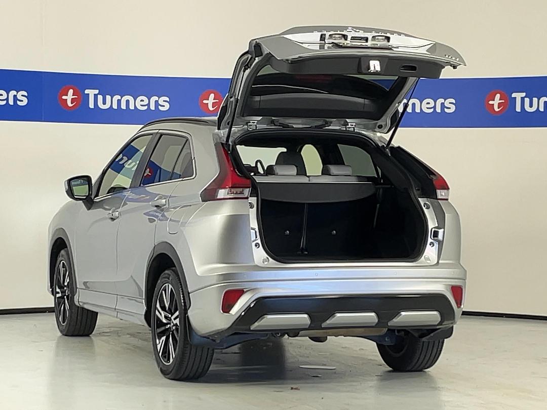 Photo '23' of Mitsubishi Eclipse Cross