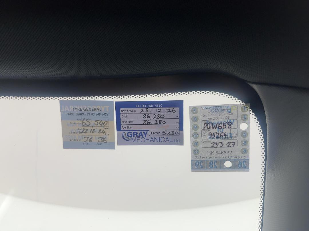 Photo '38' of Mitsubishi Eclipse Cross