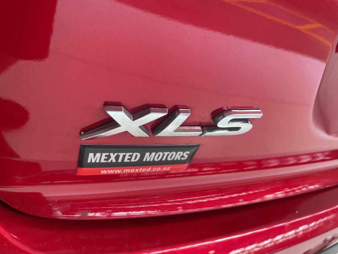 Photo '37' of Mitsubishi Eclipse Cross