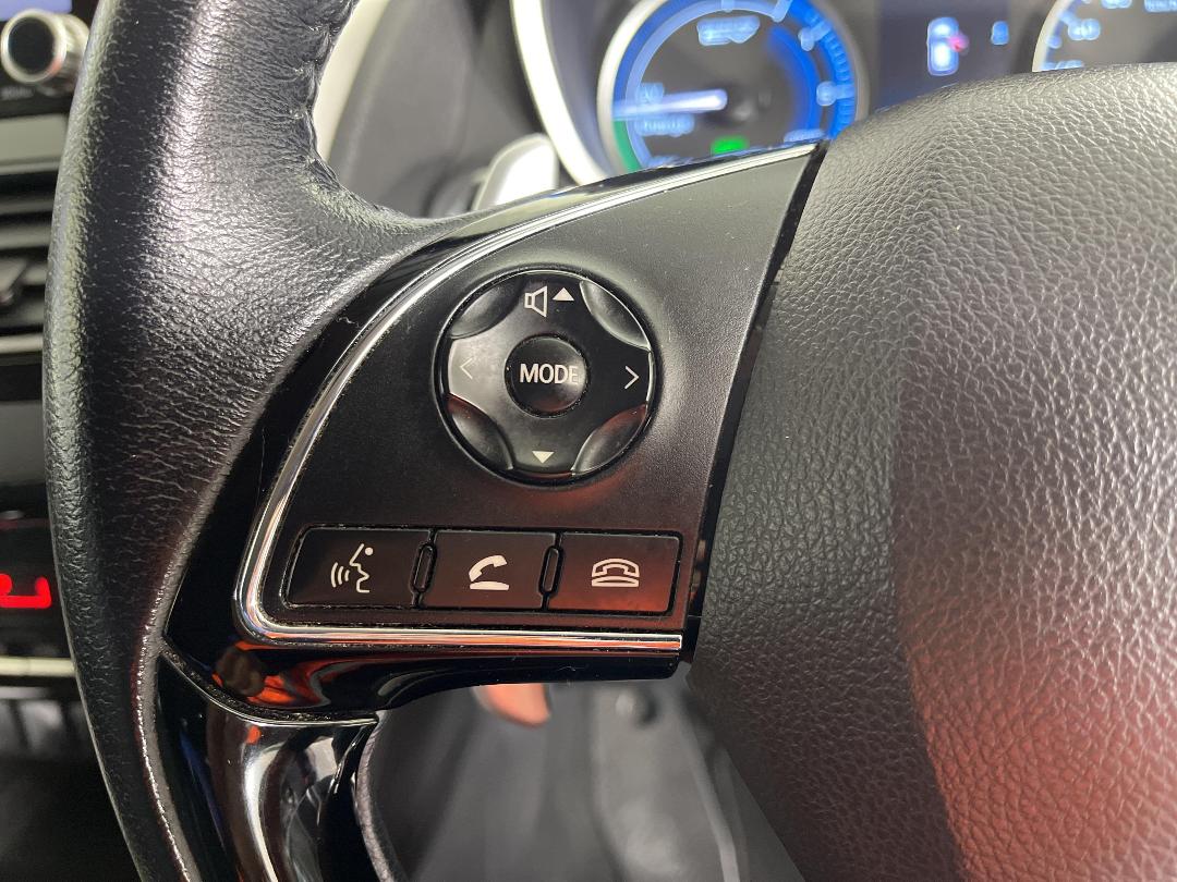 Photo '24' of Mitsubishi Eclipse Cross