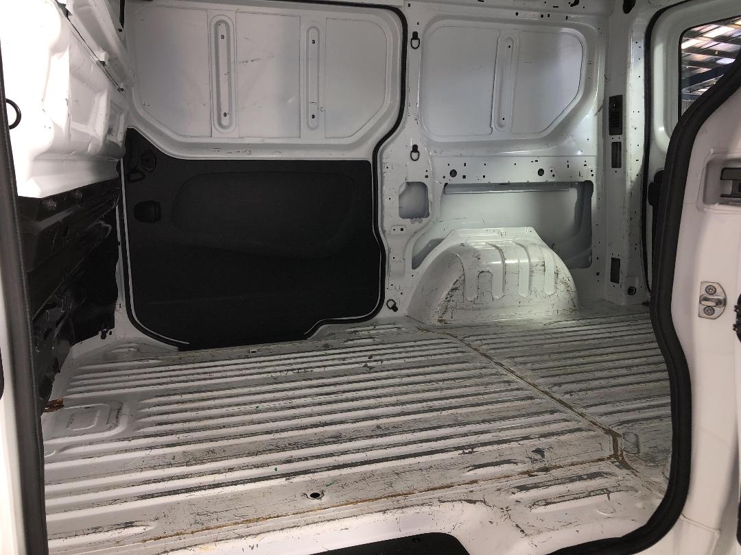 Photo '20' of Mitsubishi Express