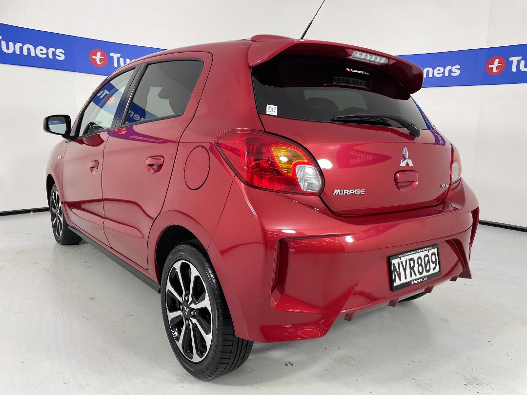 Photo '5' of Mitsubishi Mirage Photo '5' of Mitsubishi Mirage