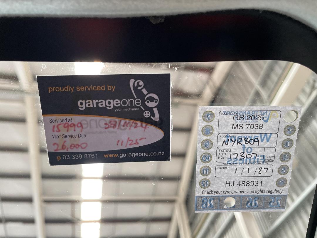 Photo '28' of Mitsubishi Mirage Photo '28' of Mitsubishi Mirage