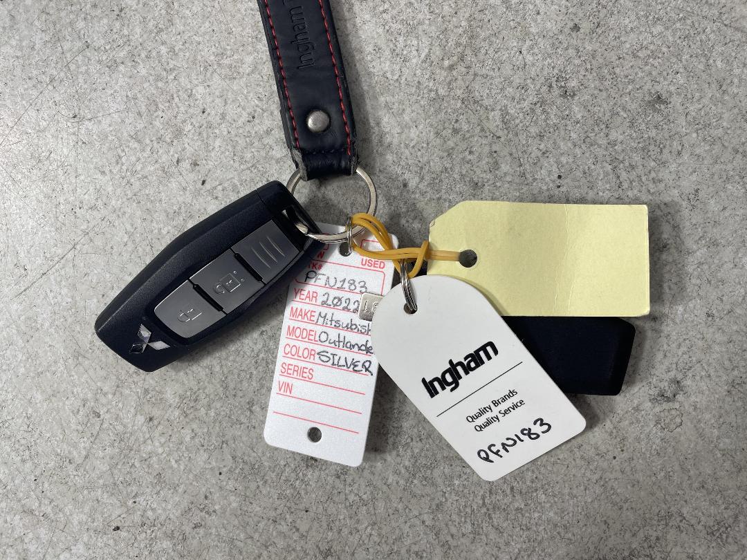 Photo '22' of Mitsubishi Outlander Photo '22' of Mitsubishi Outlander