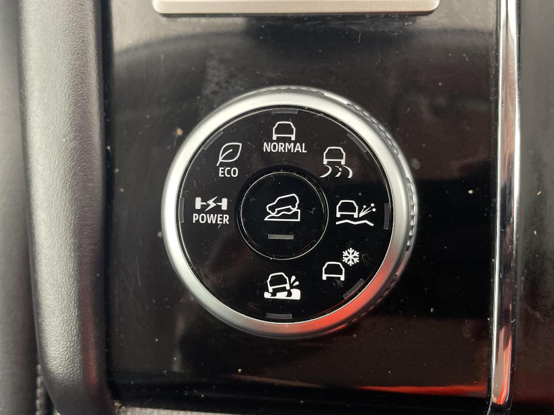 Photo '26' of Mitsubishi Outlander Photo '26' of Mitsubishi Outlander