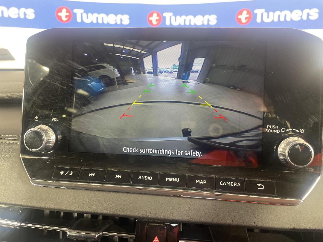 Photo '23' of Mitsubishi Outlander