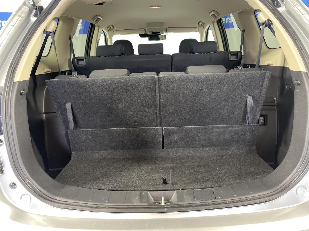 Photo '14' of Mitsubishi Outlander