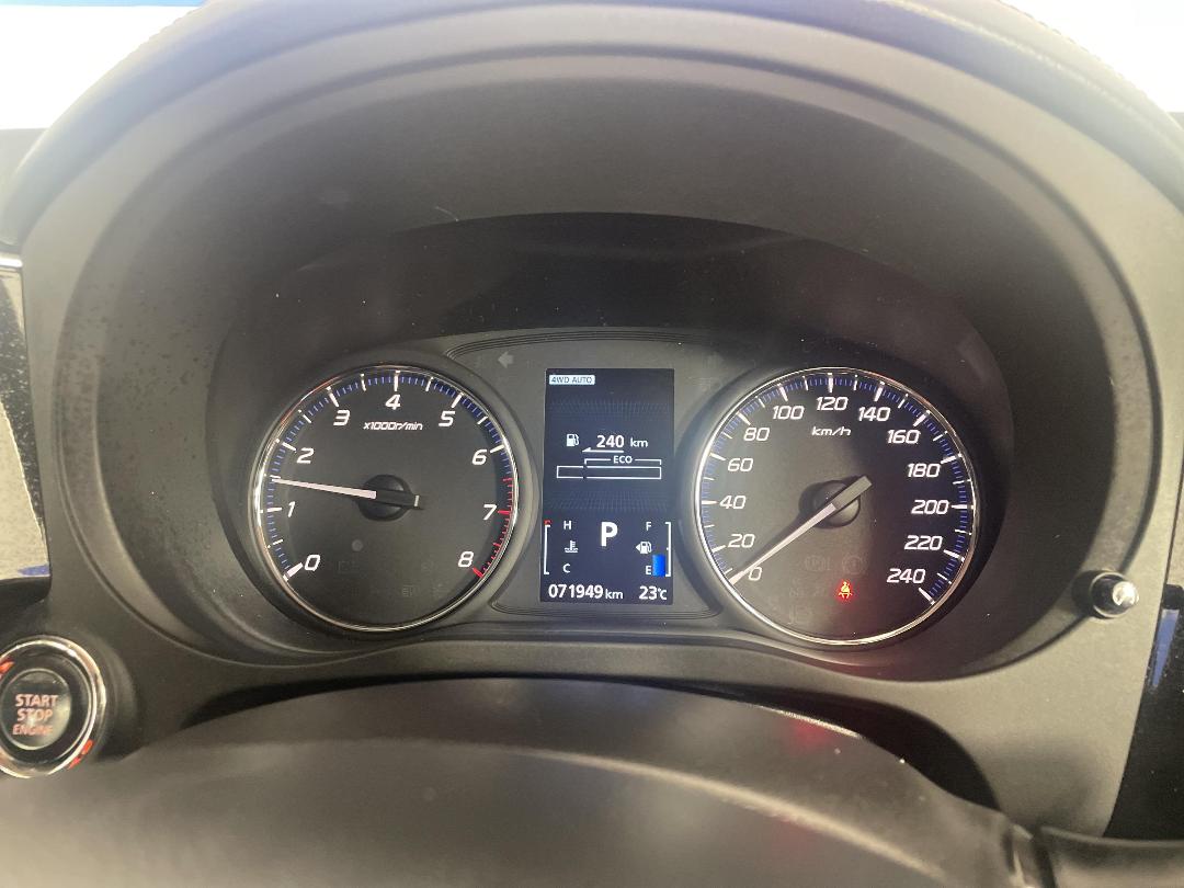 Photo '21' of Mitsubishi Outlander Photo '21' of Mitsubishi Outlander