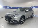 Thumbnail '4' of Mitsubishi Outlander